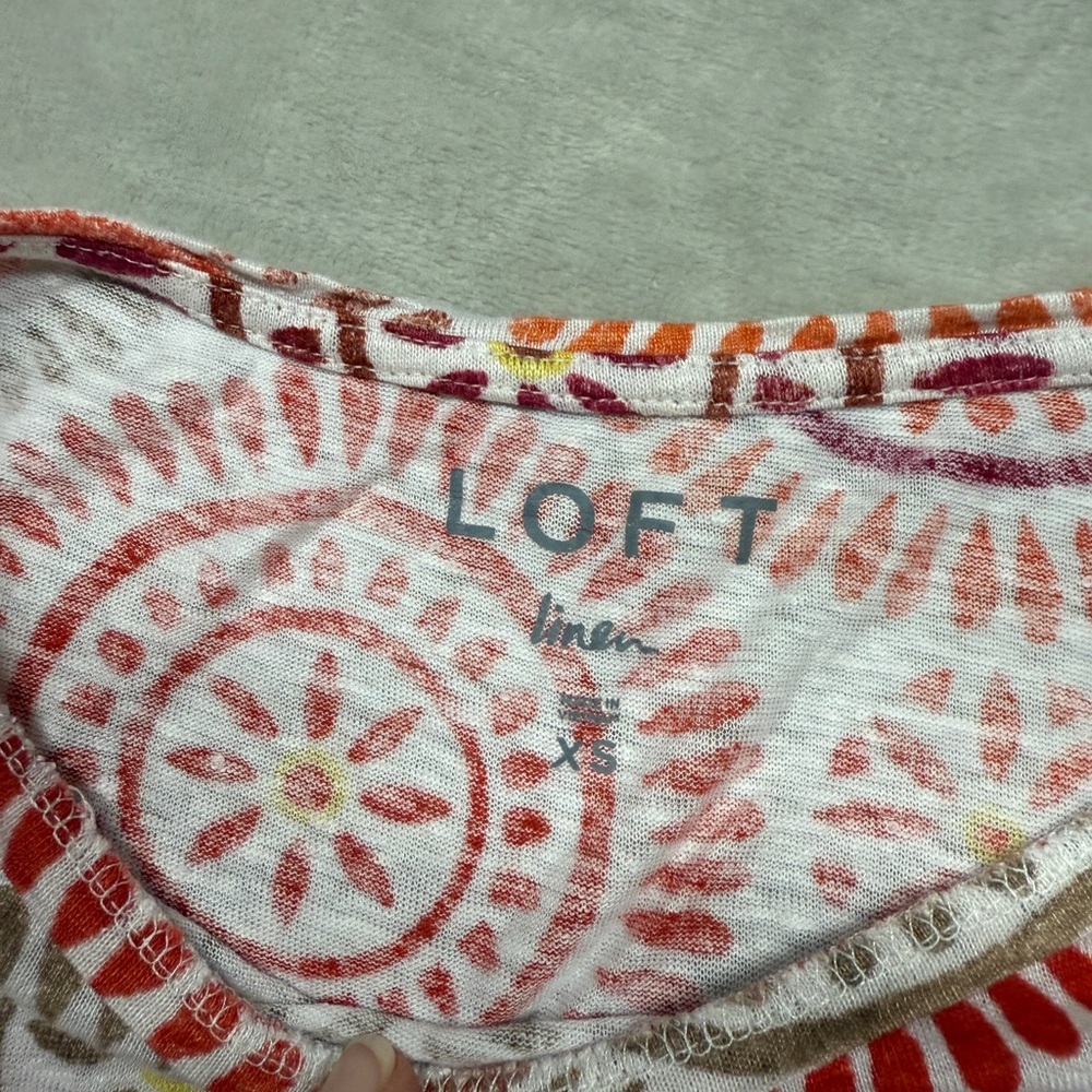 EUC LOFT Linen Size XS Multicolor Circular Pattern Top - Picture 2 of 12
